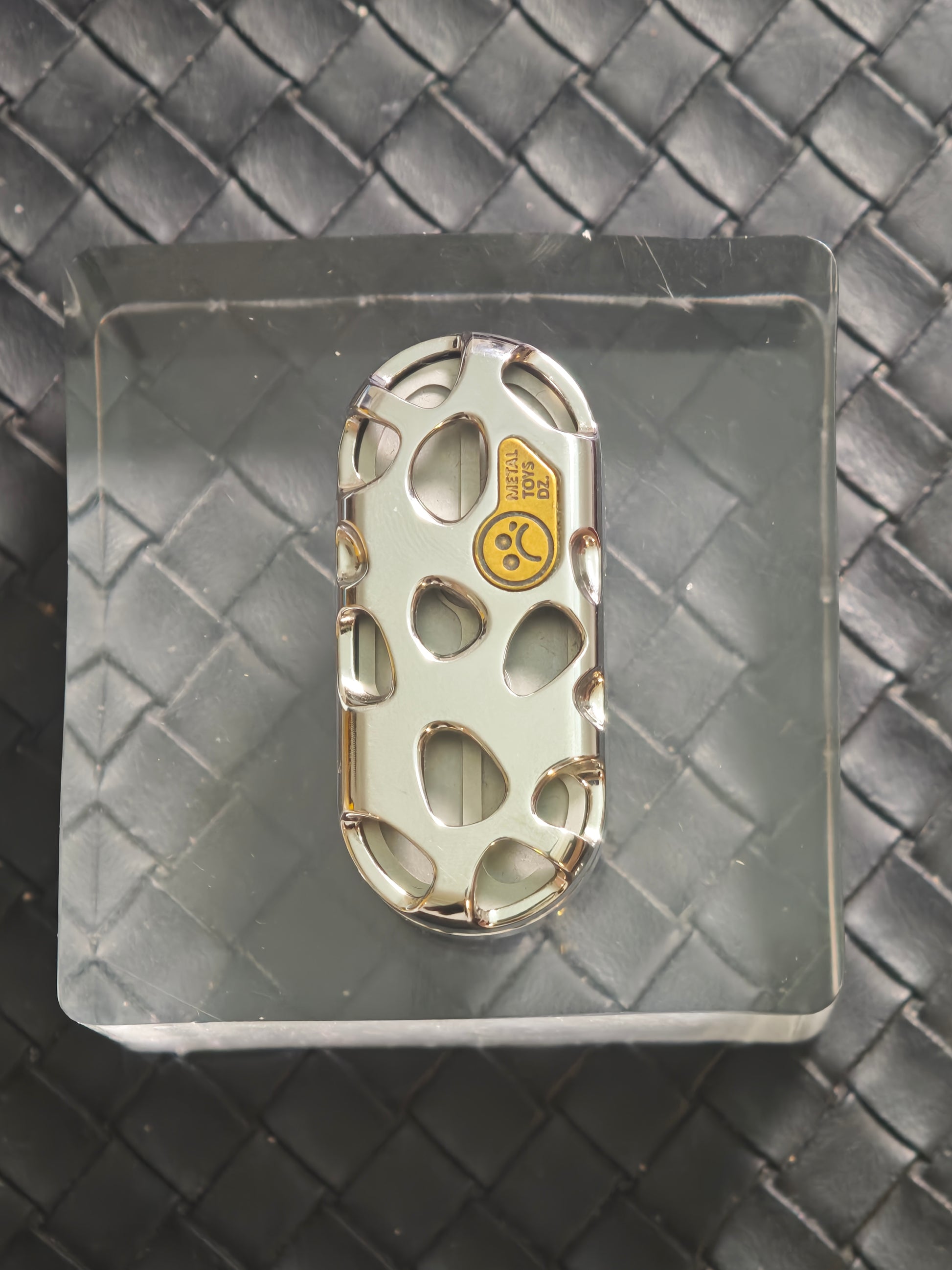 Top B Stainless Steel PEEK