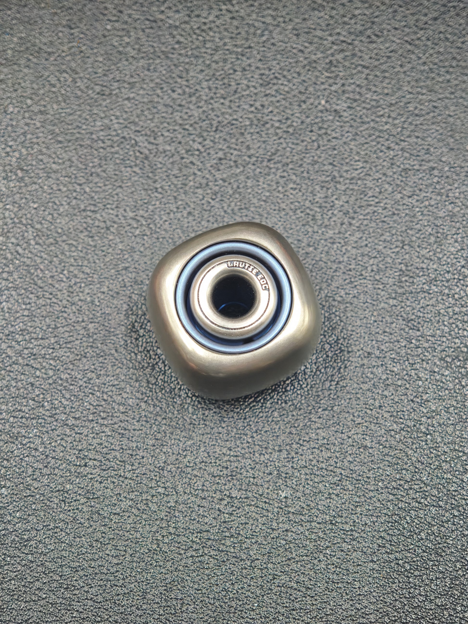Sugar Cube Titanium