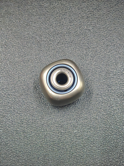 Sugar Cube Titanium