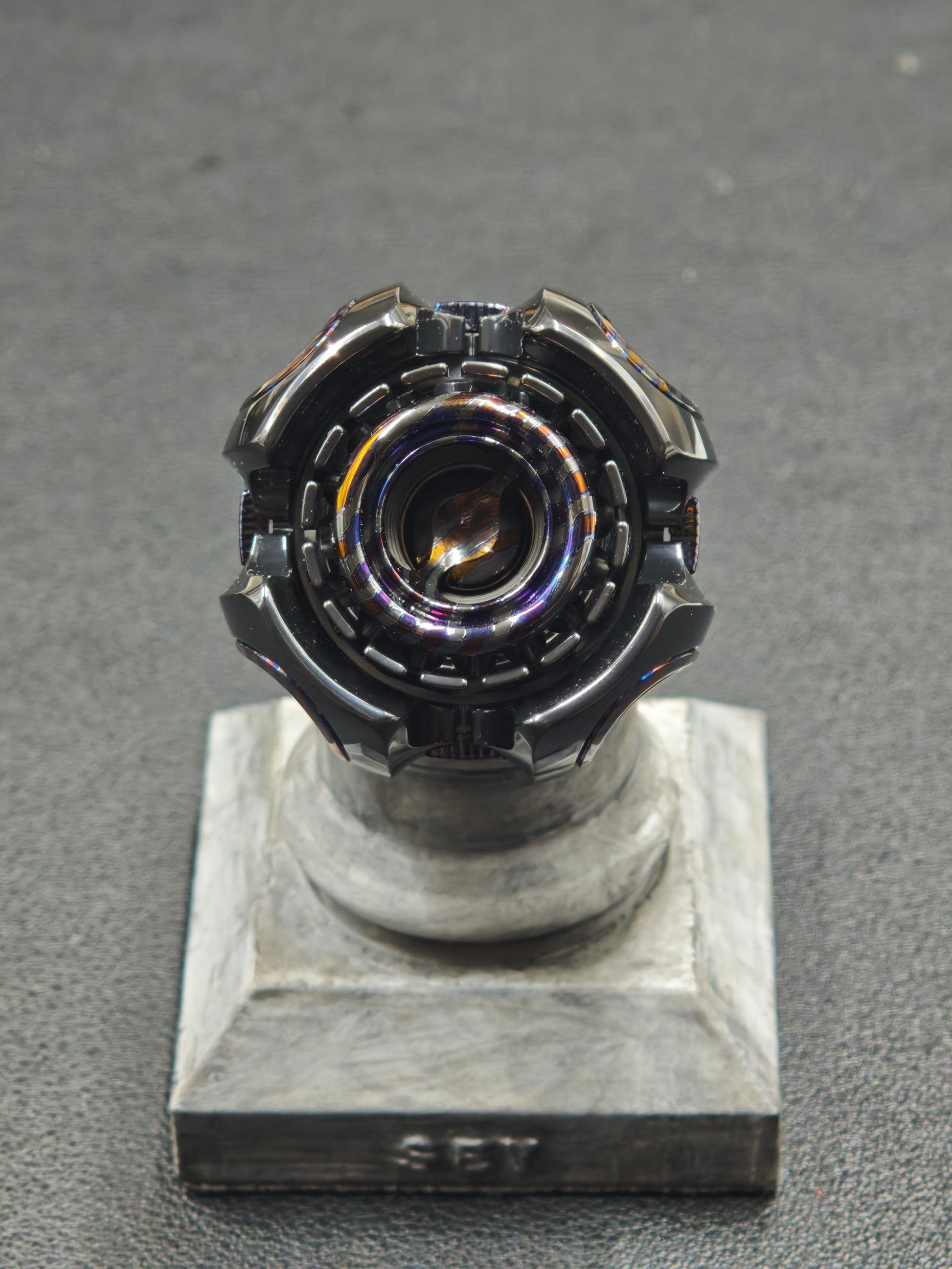 Noiz O Zirconium Zircuti