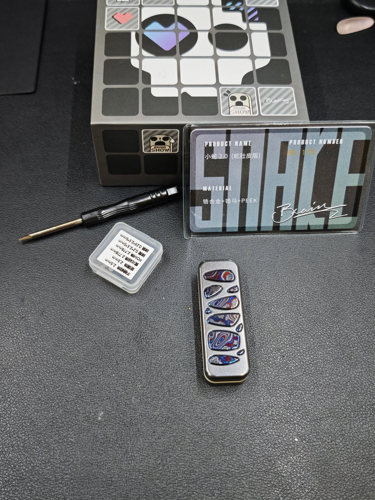 Snake Zirconium