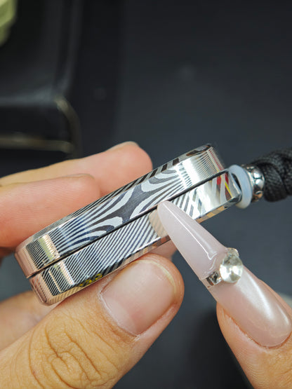 F2 Damasteel