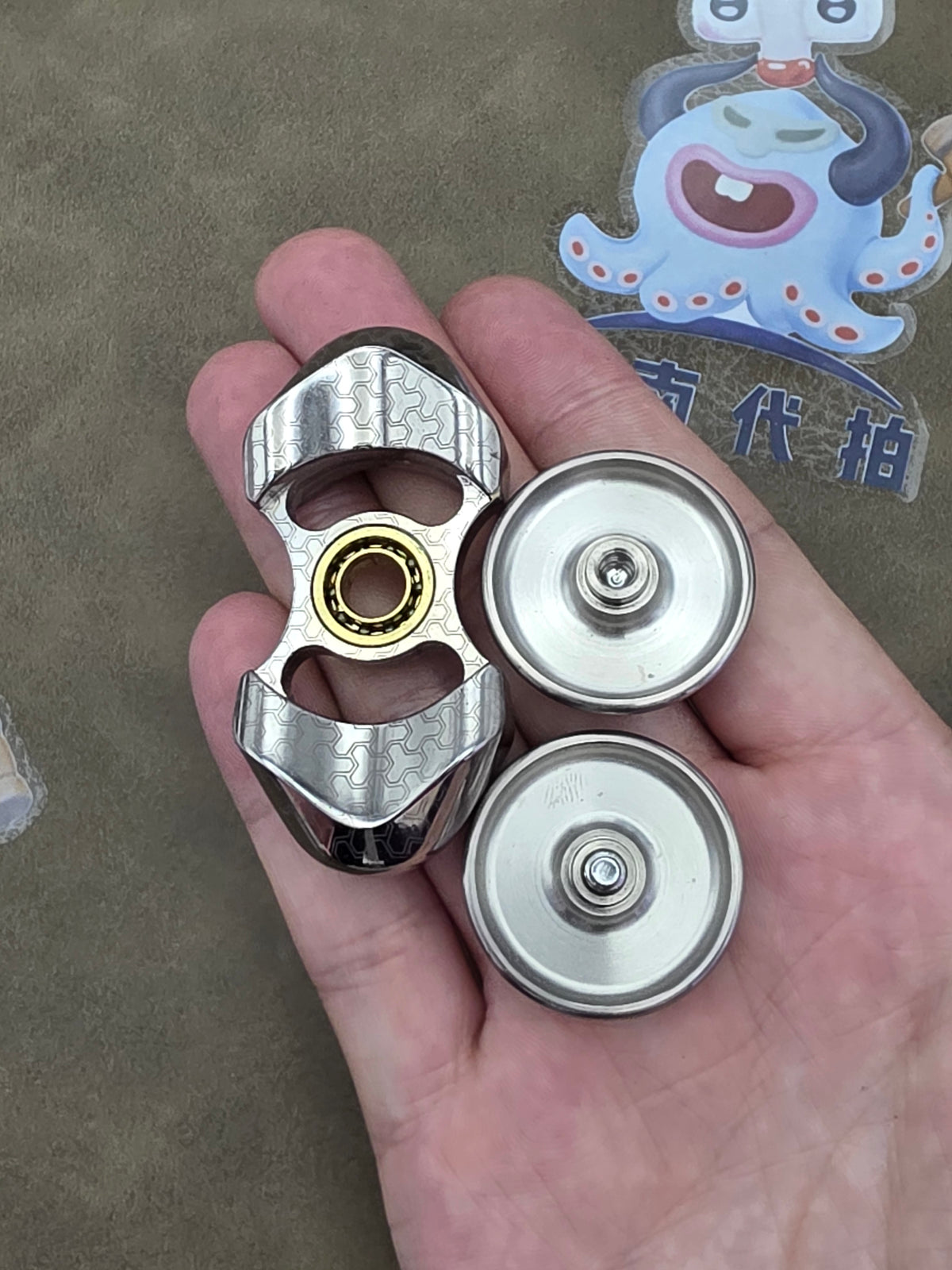 Feather Titanium