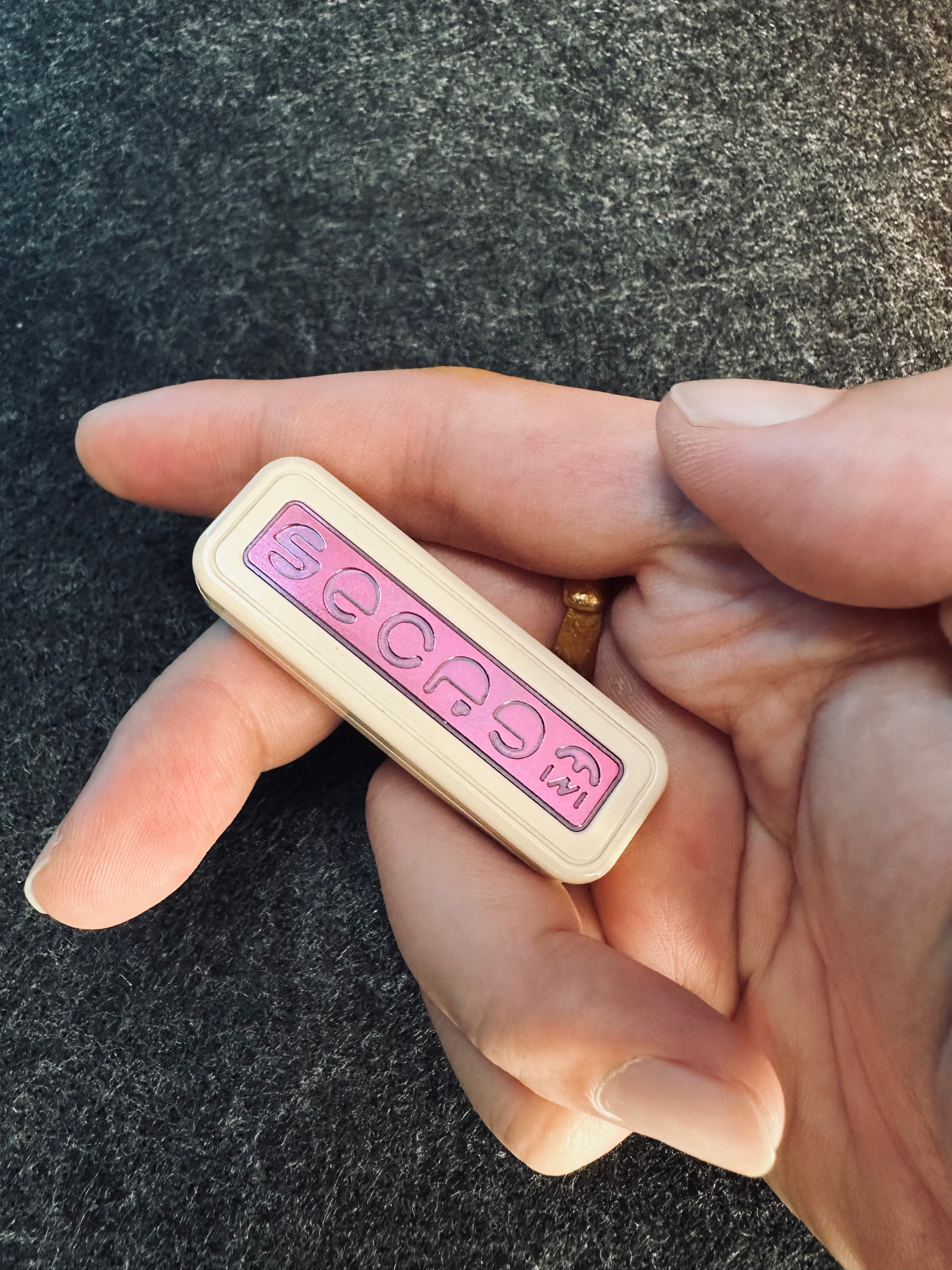 Secret Slider PEEK