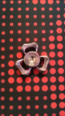 KIVA Crystallized Titanium