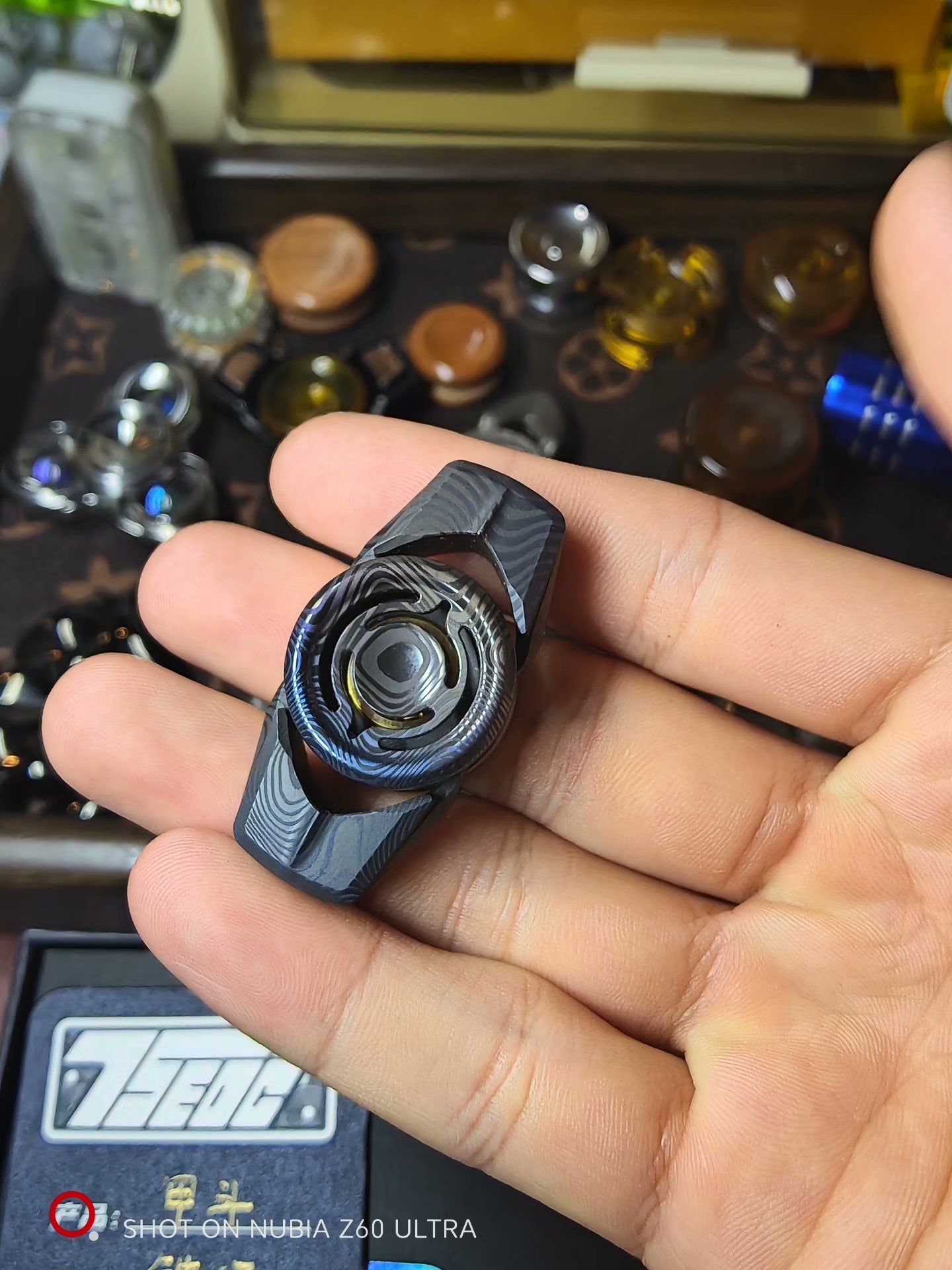 Kamen Dual Leaf Zirconium