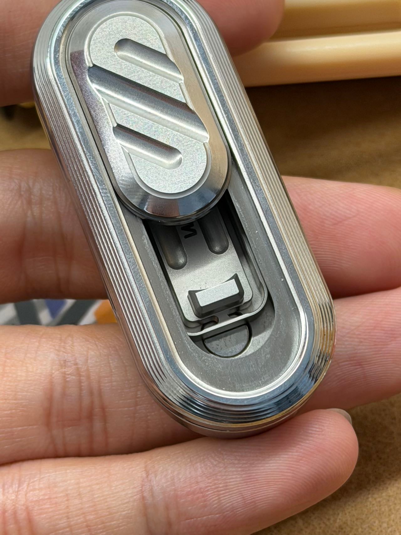 Popping Stainless Steel Blasted Polished