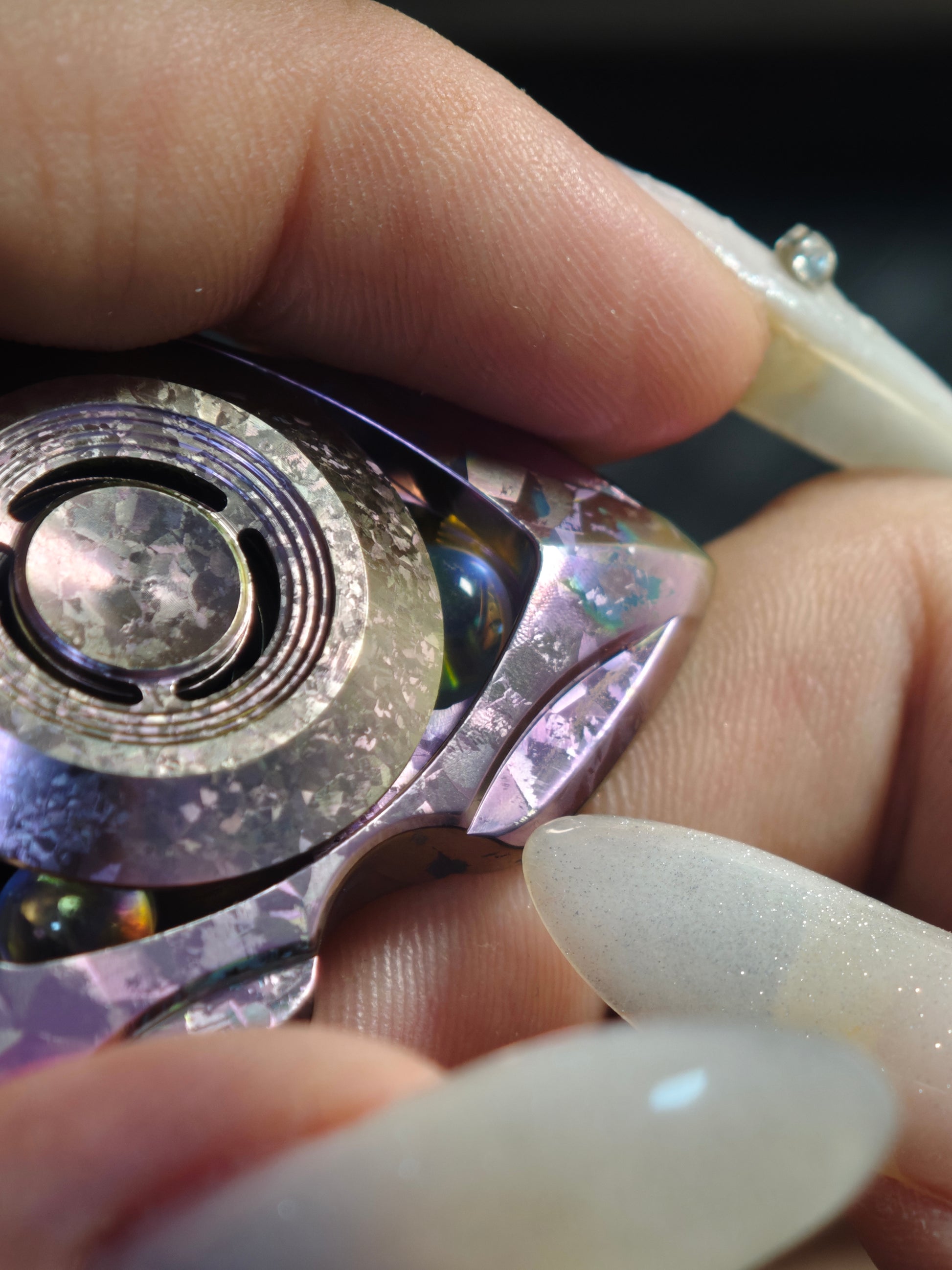 Siren Crystallized Titanium