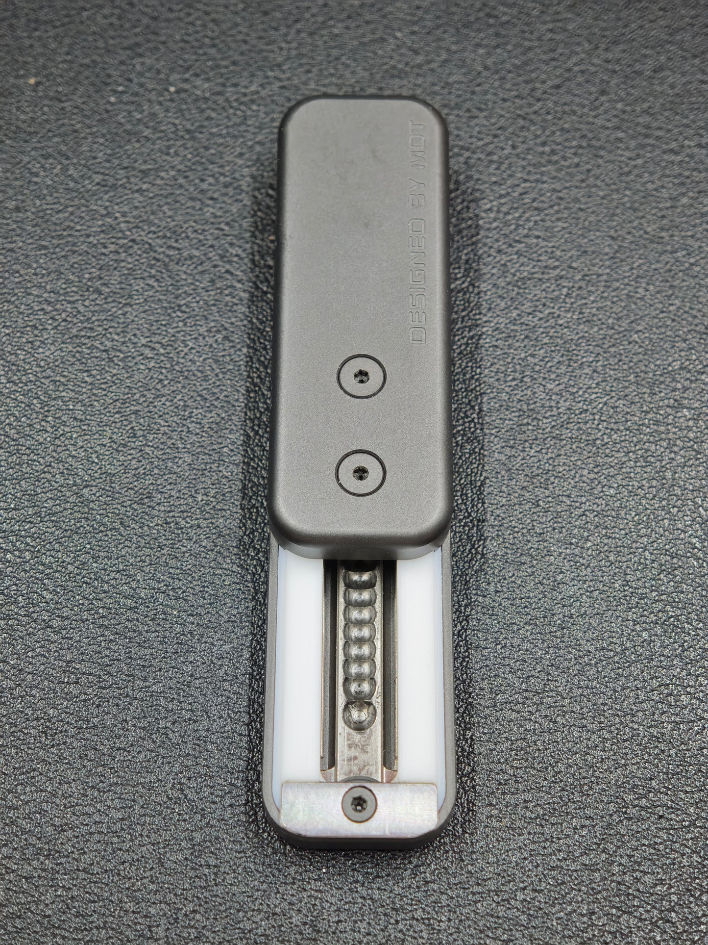 Feng Ling Zirconium