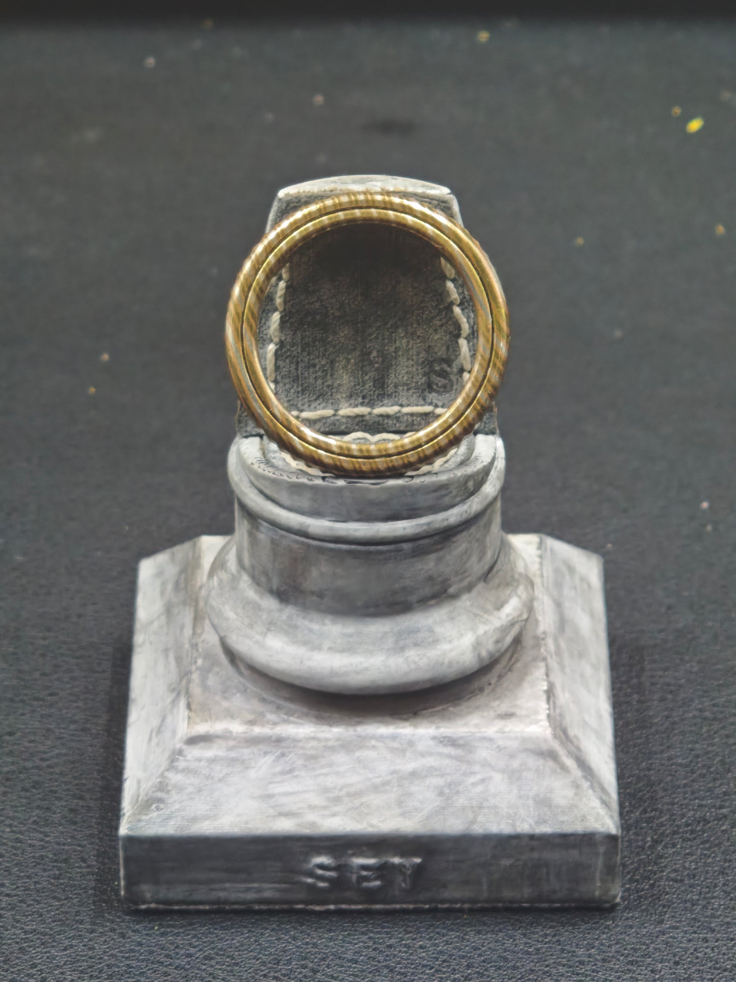 Paris Stud Mokume