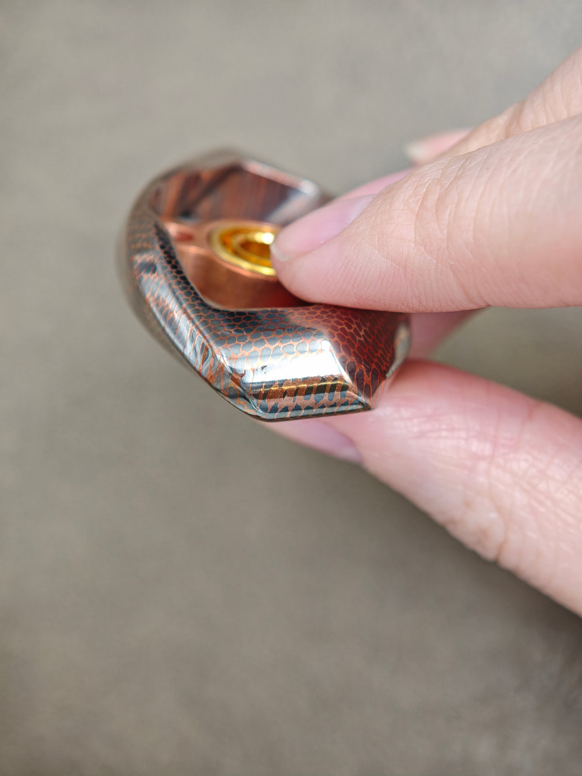 Er Niu Superconductor