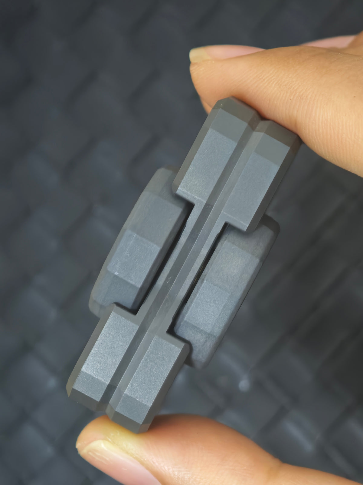 N7 Zirconium