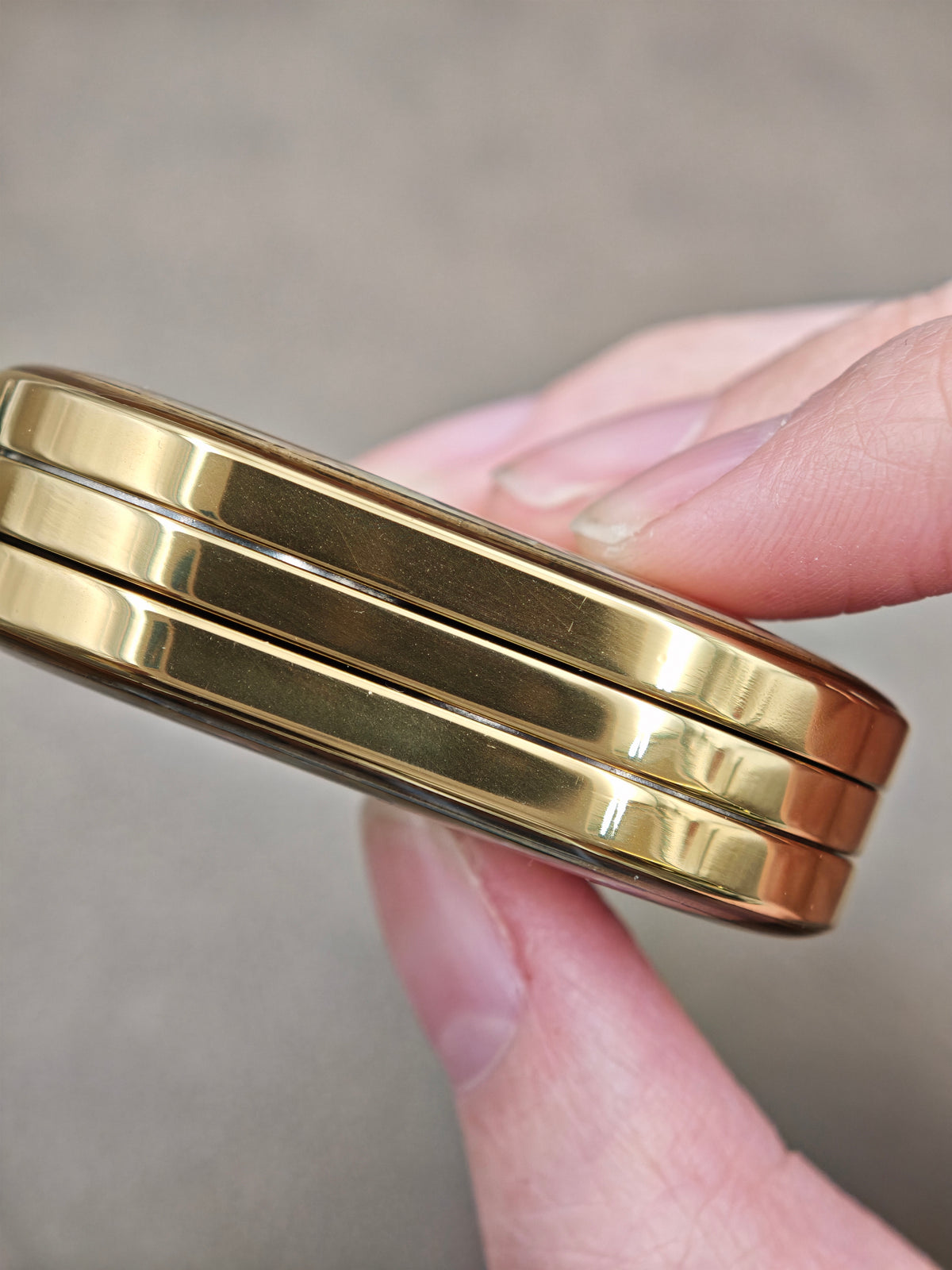 Rhythm Stainless Steel Gold Plated Resin-Sealed
