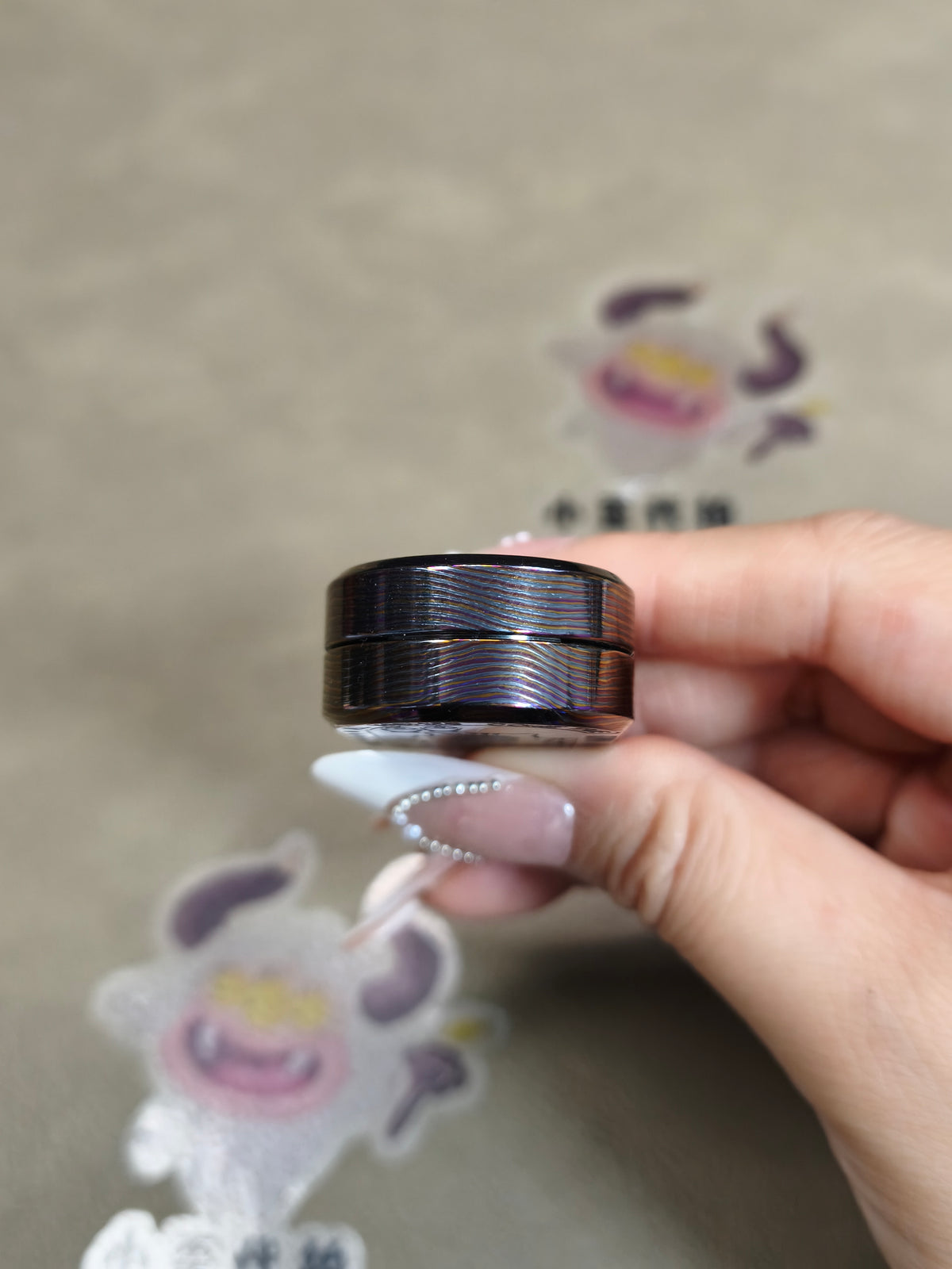 F2.9 Zircuti