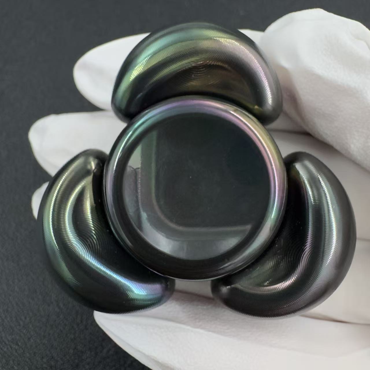 sandan Zirconium