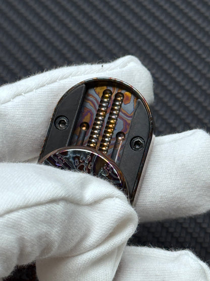 F2.9 Zircuti