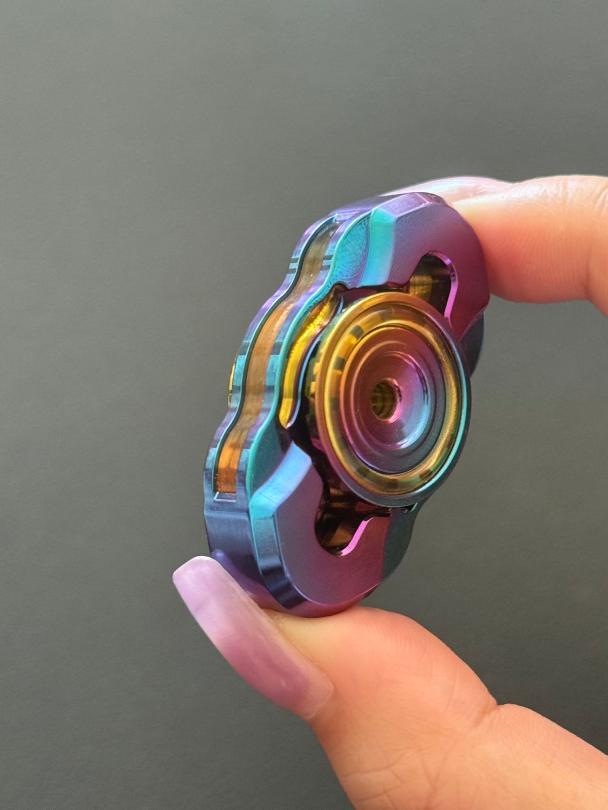 Cloud Faye Zirconium Oil Slick