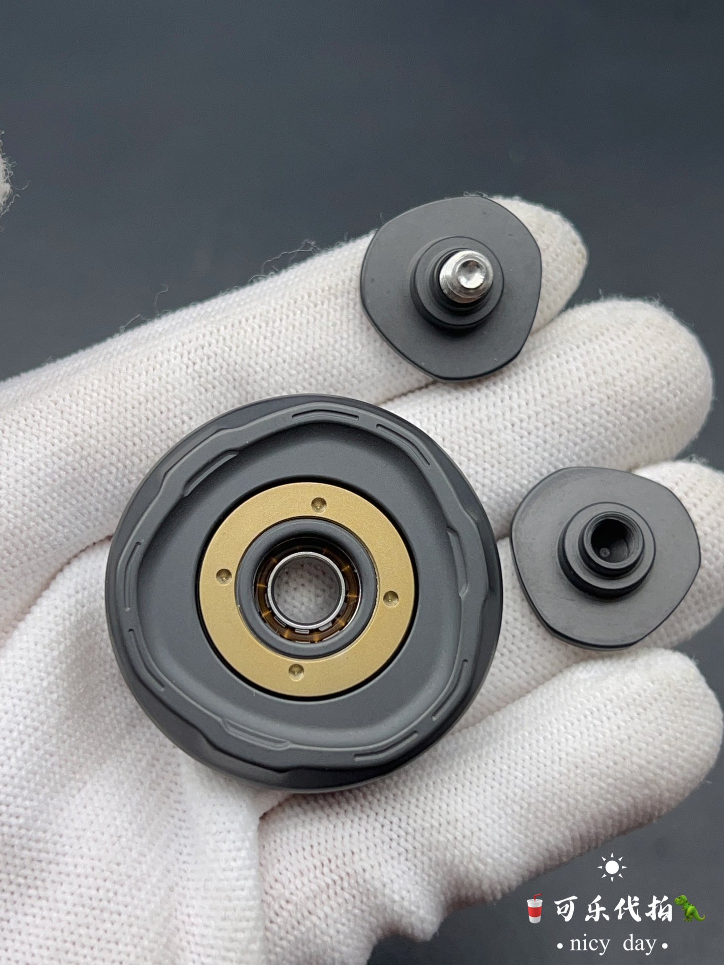 Core Zirconium