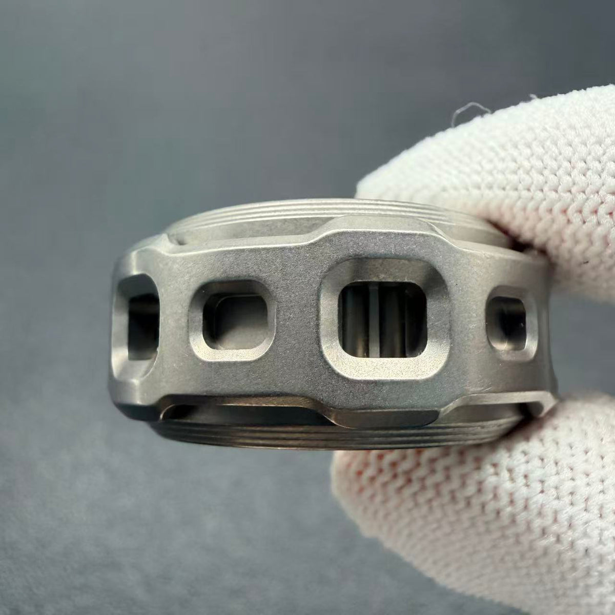 Shadow Raider Ratchet Titanium Stonewashed
