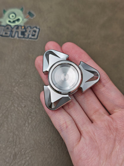 Tri Leaf Vida Stainless Steel