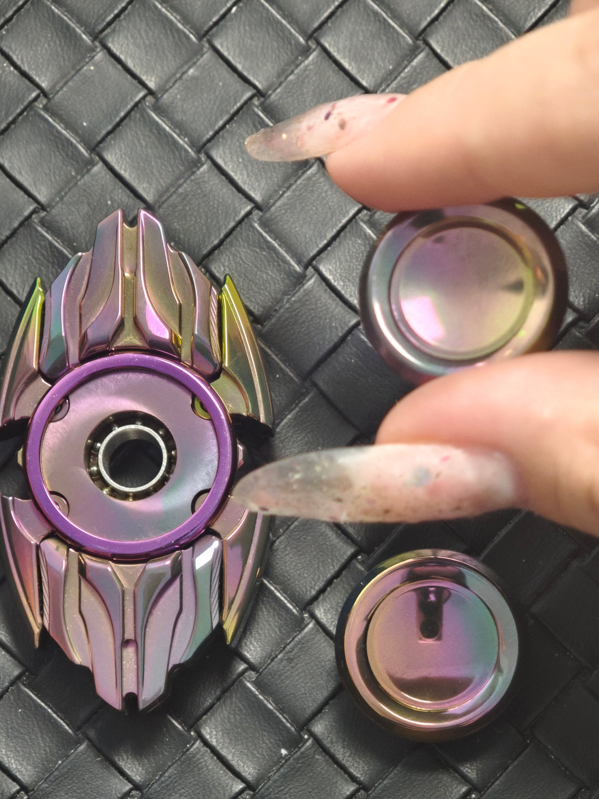 Dark Shell Opening Zirconium