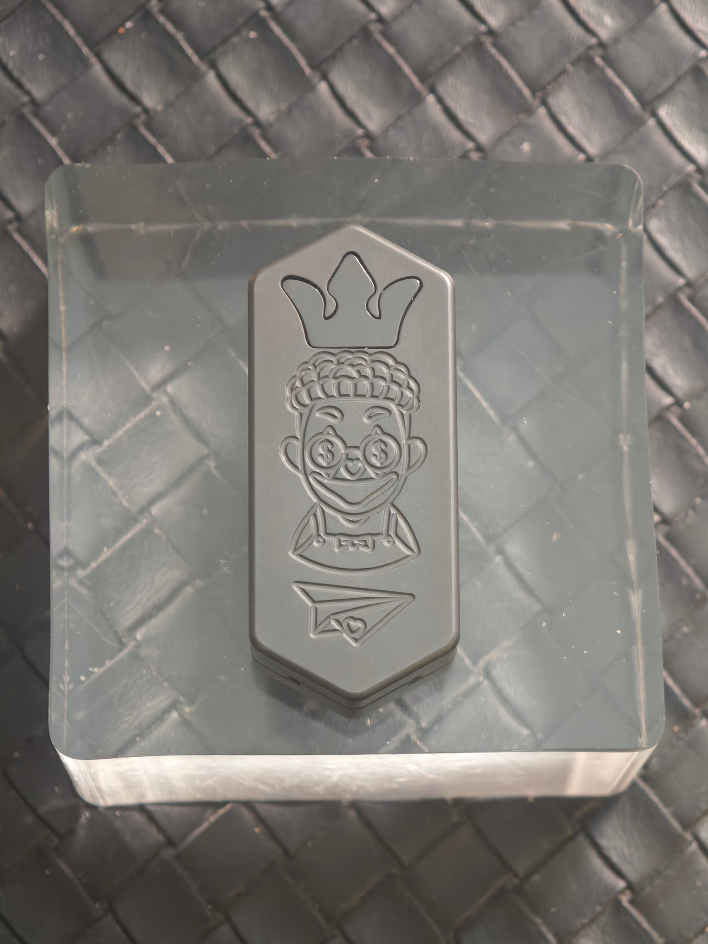 Plane Zirconium