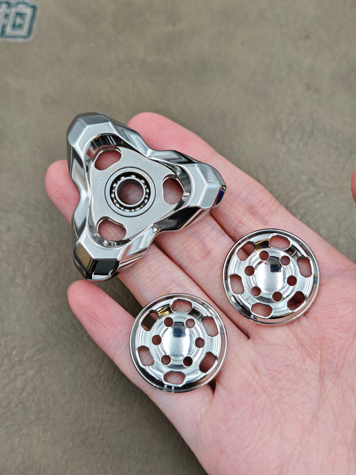 Chinchilla Stainless Steel Polished