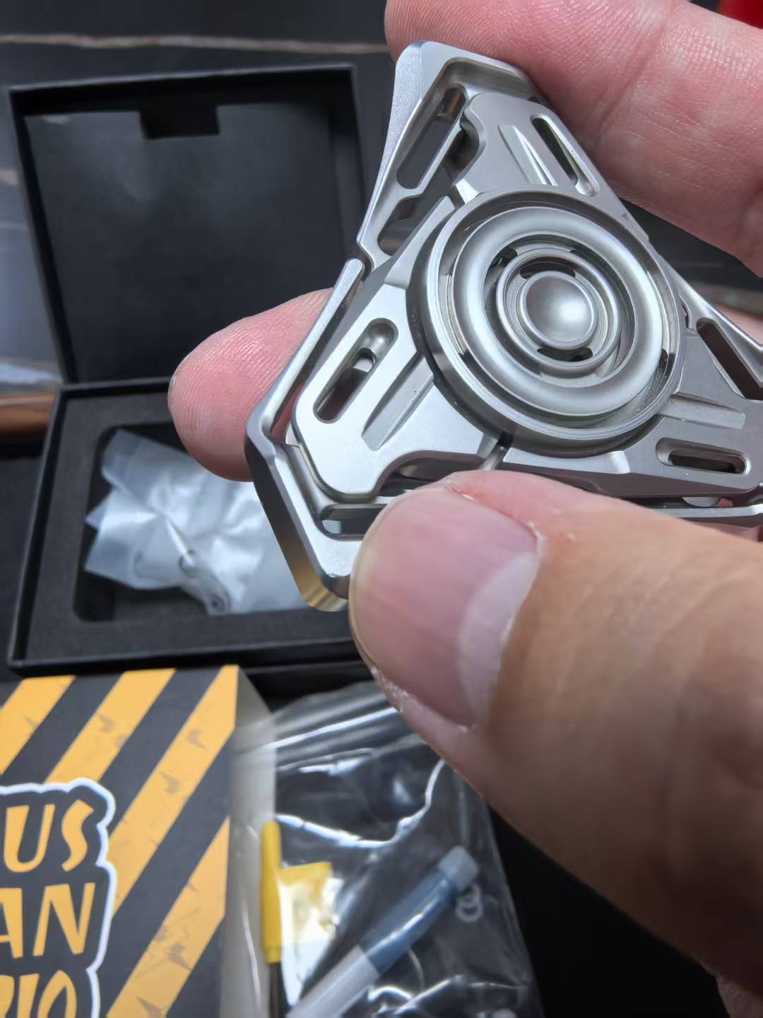 Hades 8 Leaf Offset Plate Stainless Steel Blasted