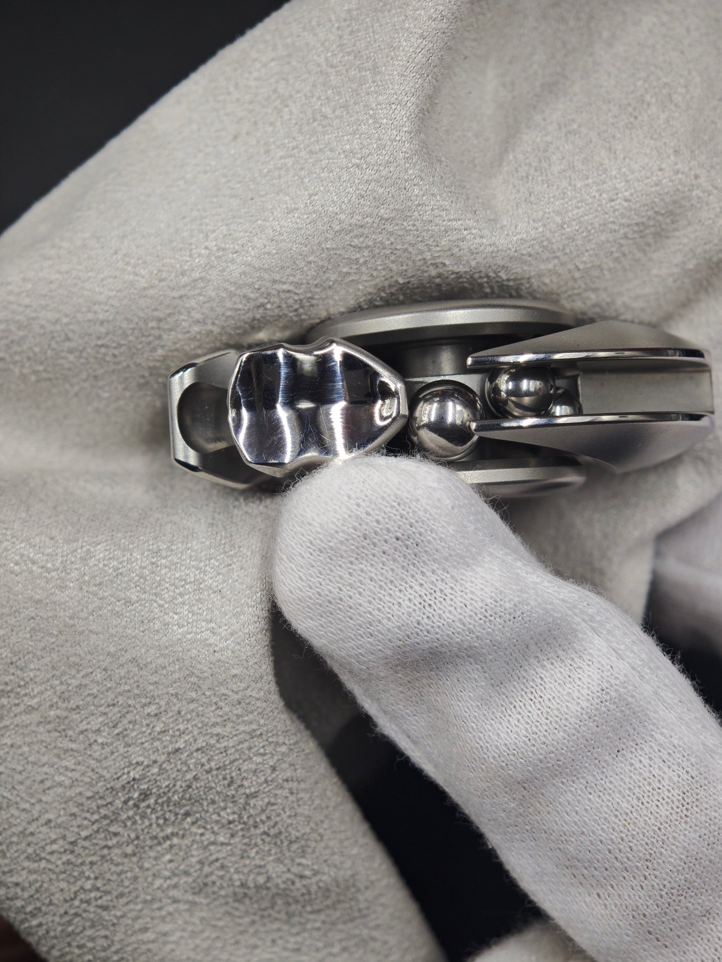 Sabertooth Stainless Steel
