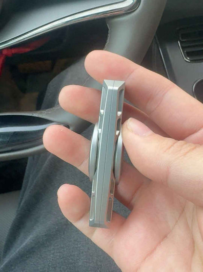 Ling Yin, Stainless Steel