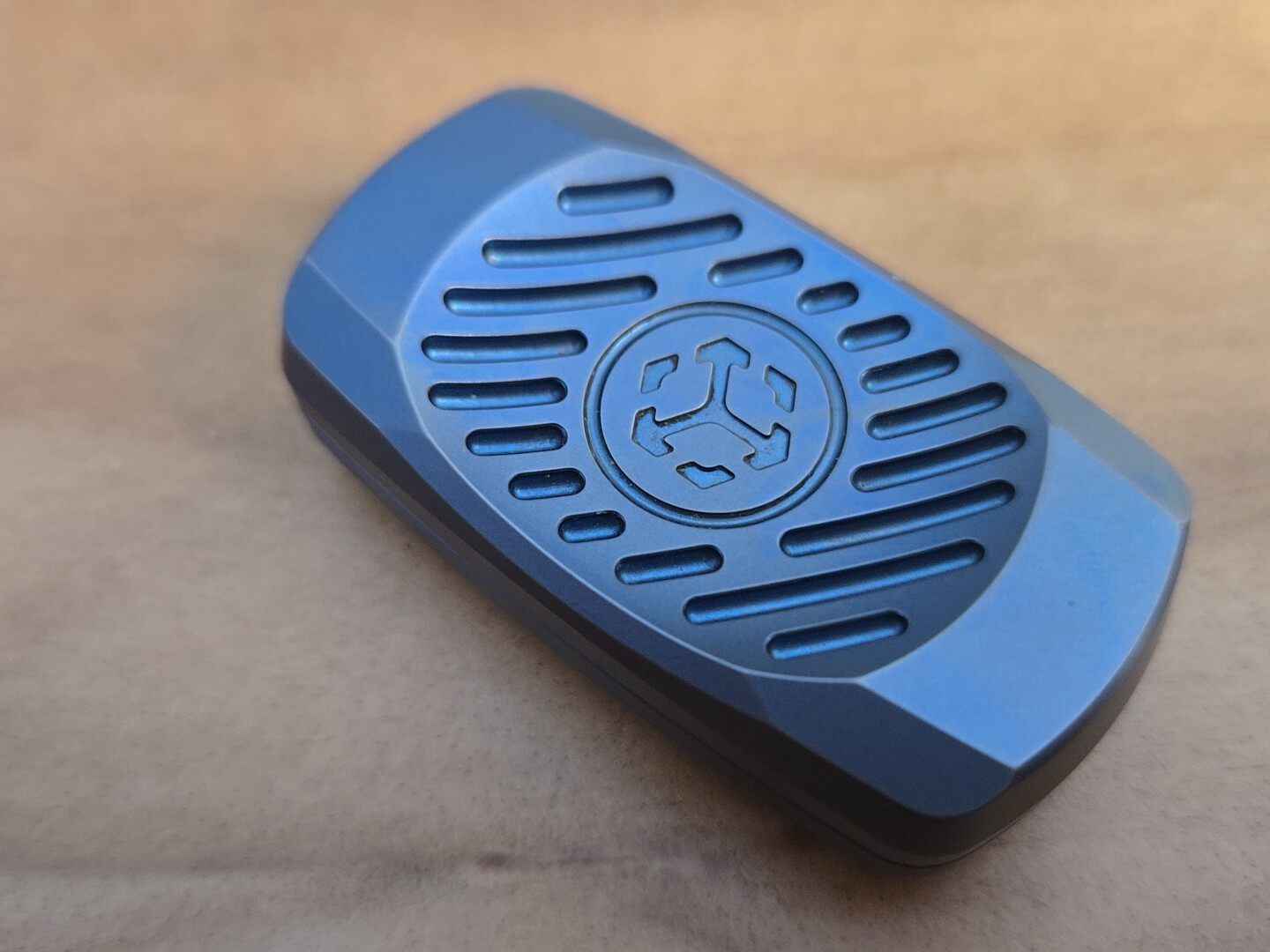 Infinity Slider Titanium