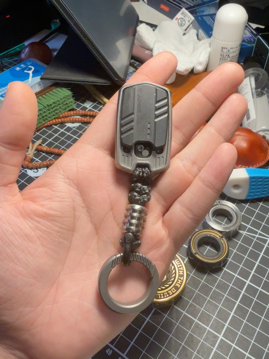 Thousand machines Titanium