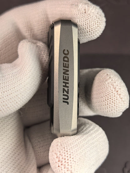 Thousand machines Titanium