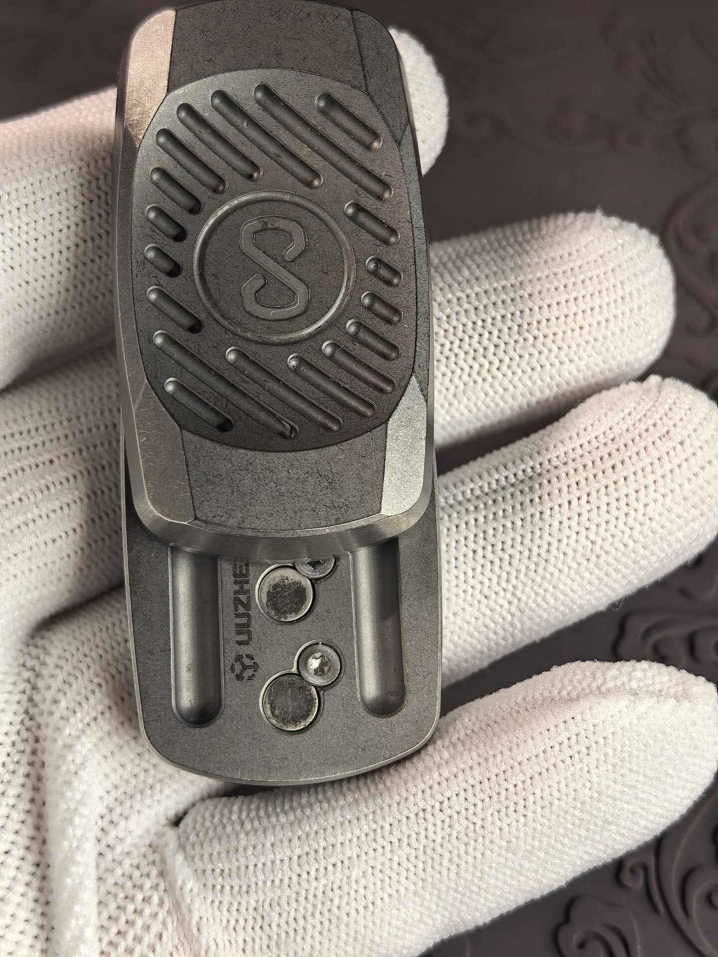 Infinity Slider Titanium