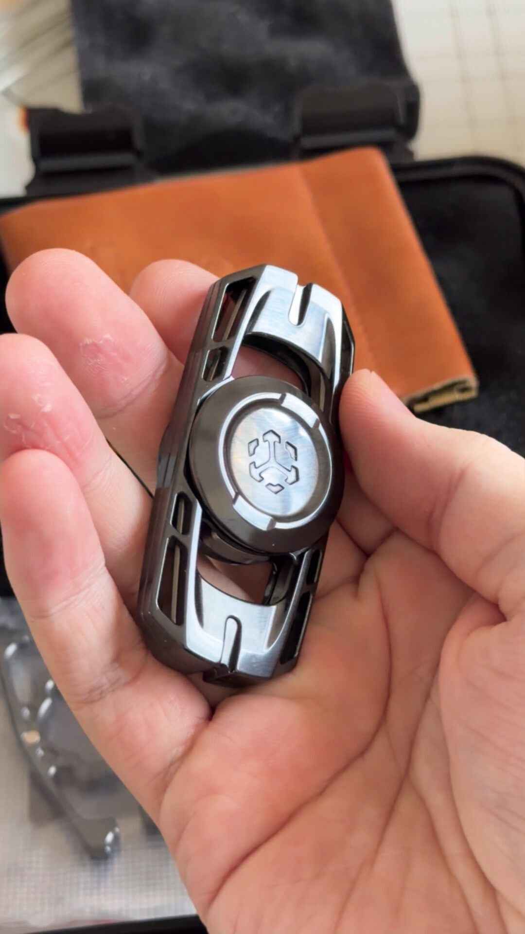 Ling Yin Zirconium