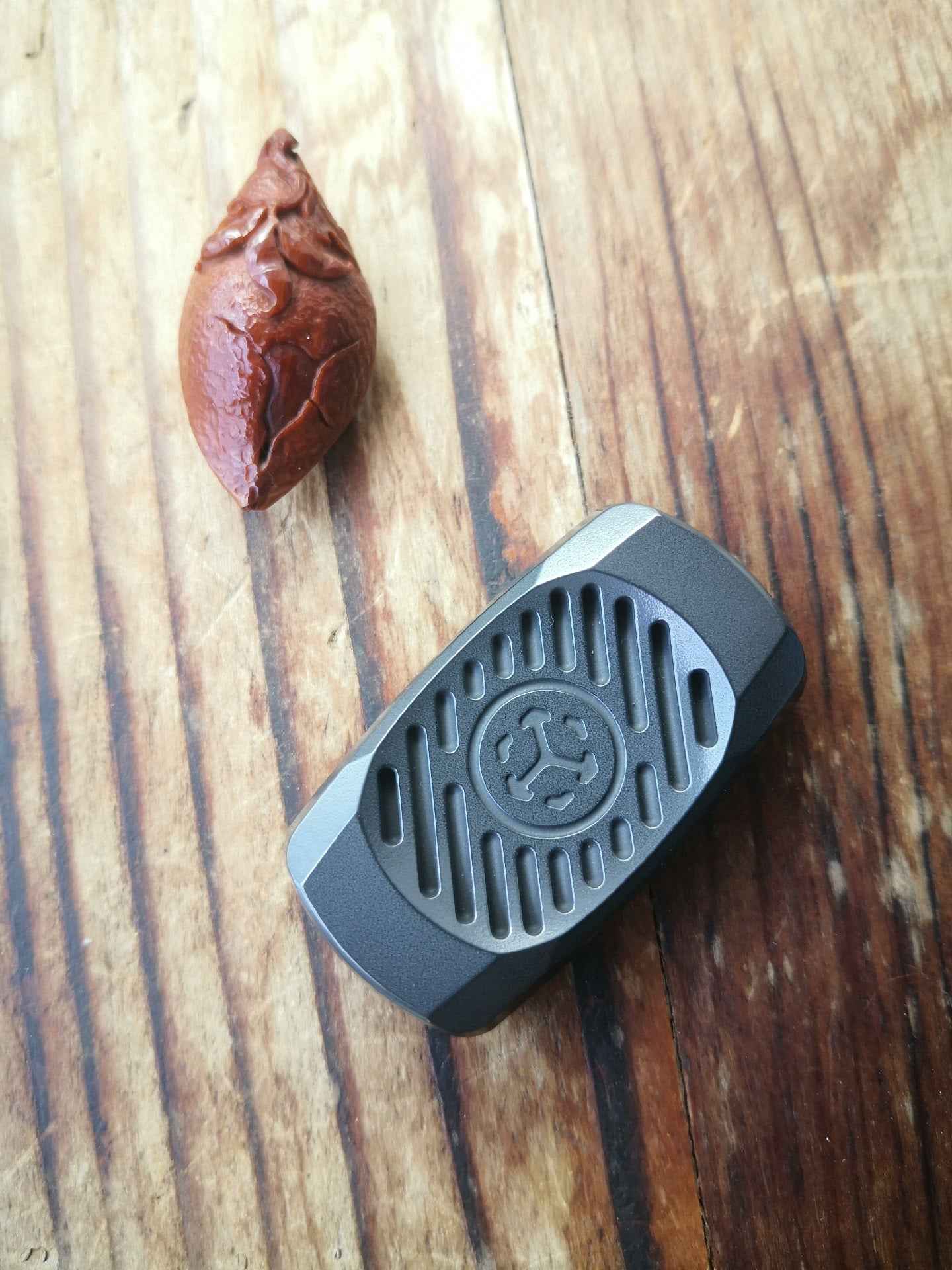 Infinity Slider Zirconium
