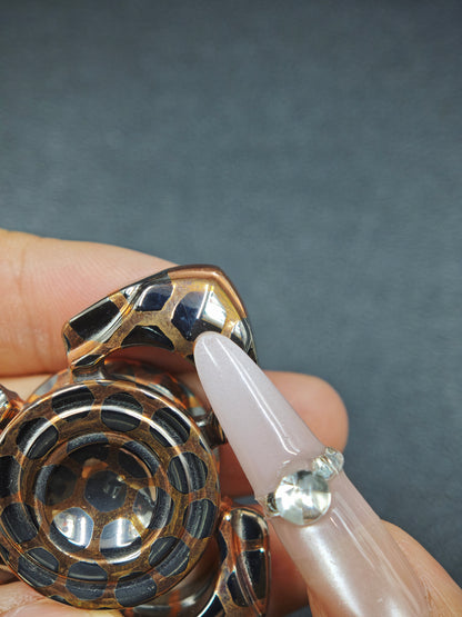 Toothless Mini Pearl White Superconductor