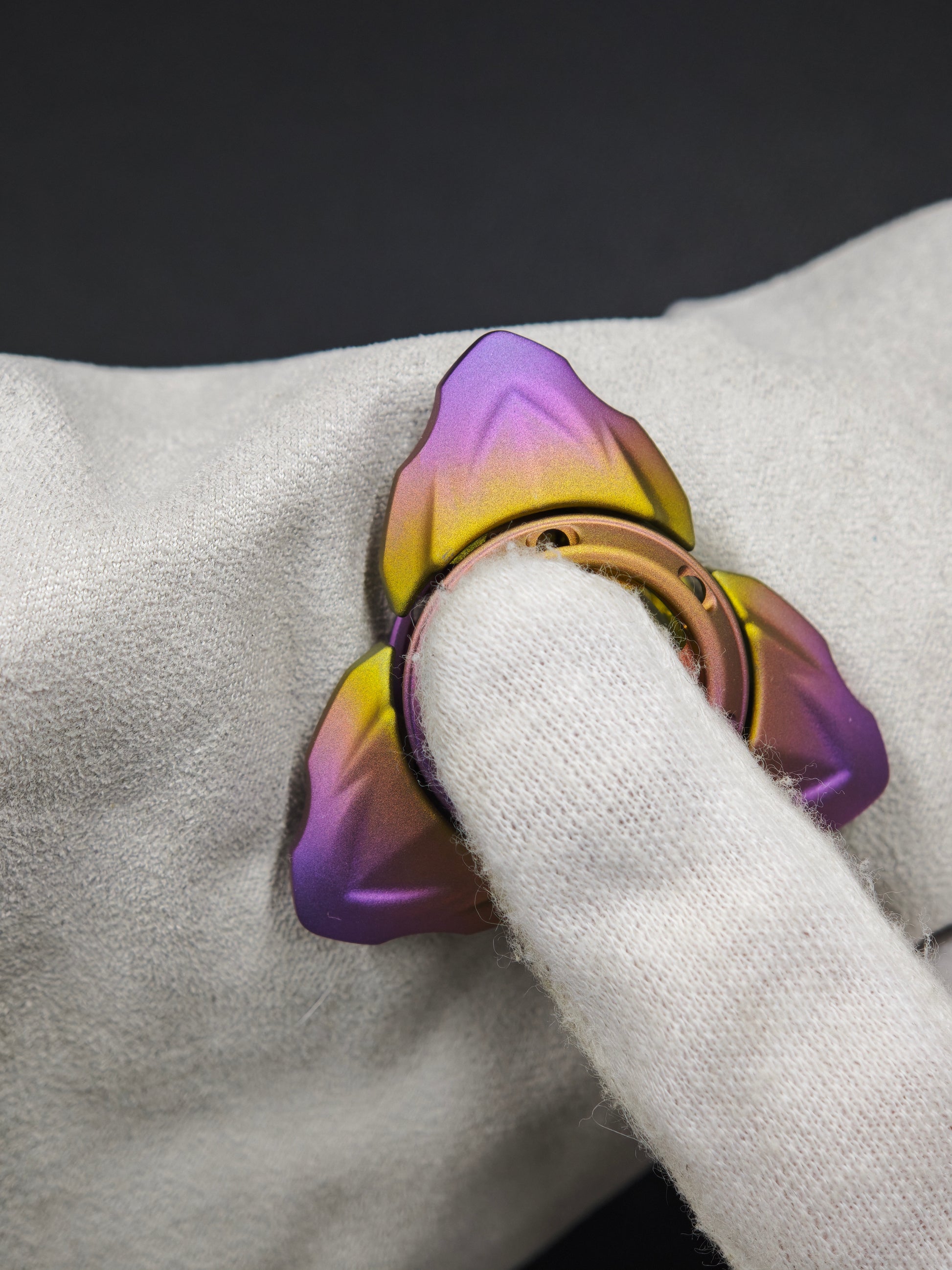 Dragon Pearl Niobium Anodized Brushed