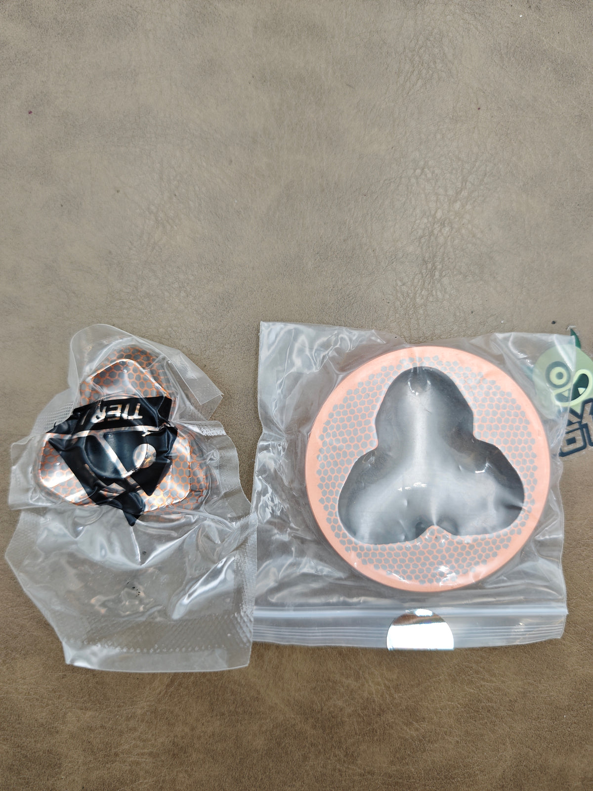 Feather Superconductor Limited Edition