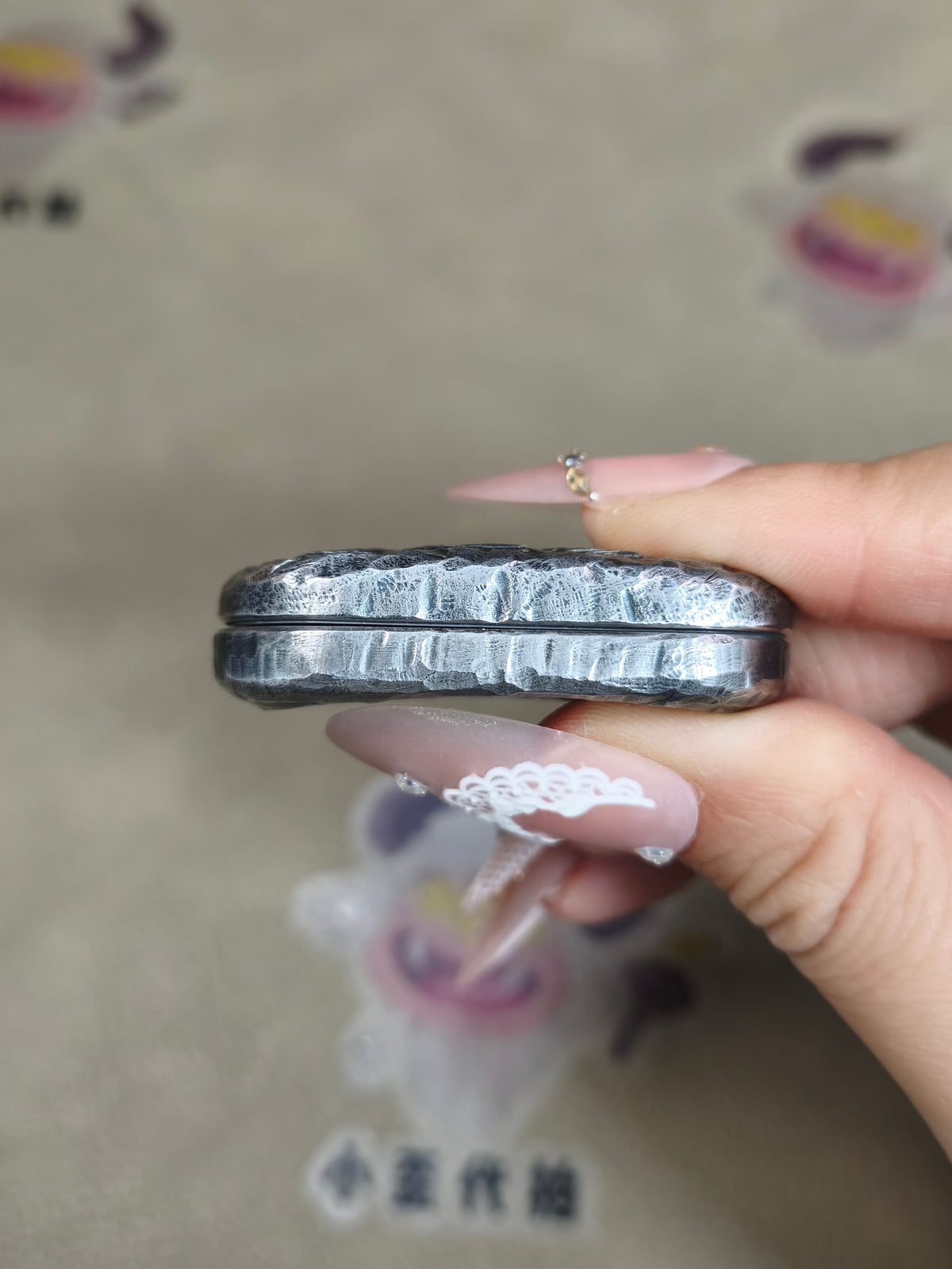 Top B Stainless Steel Stone Textured Engraved