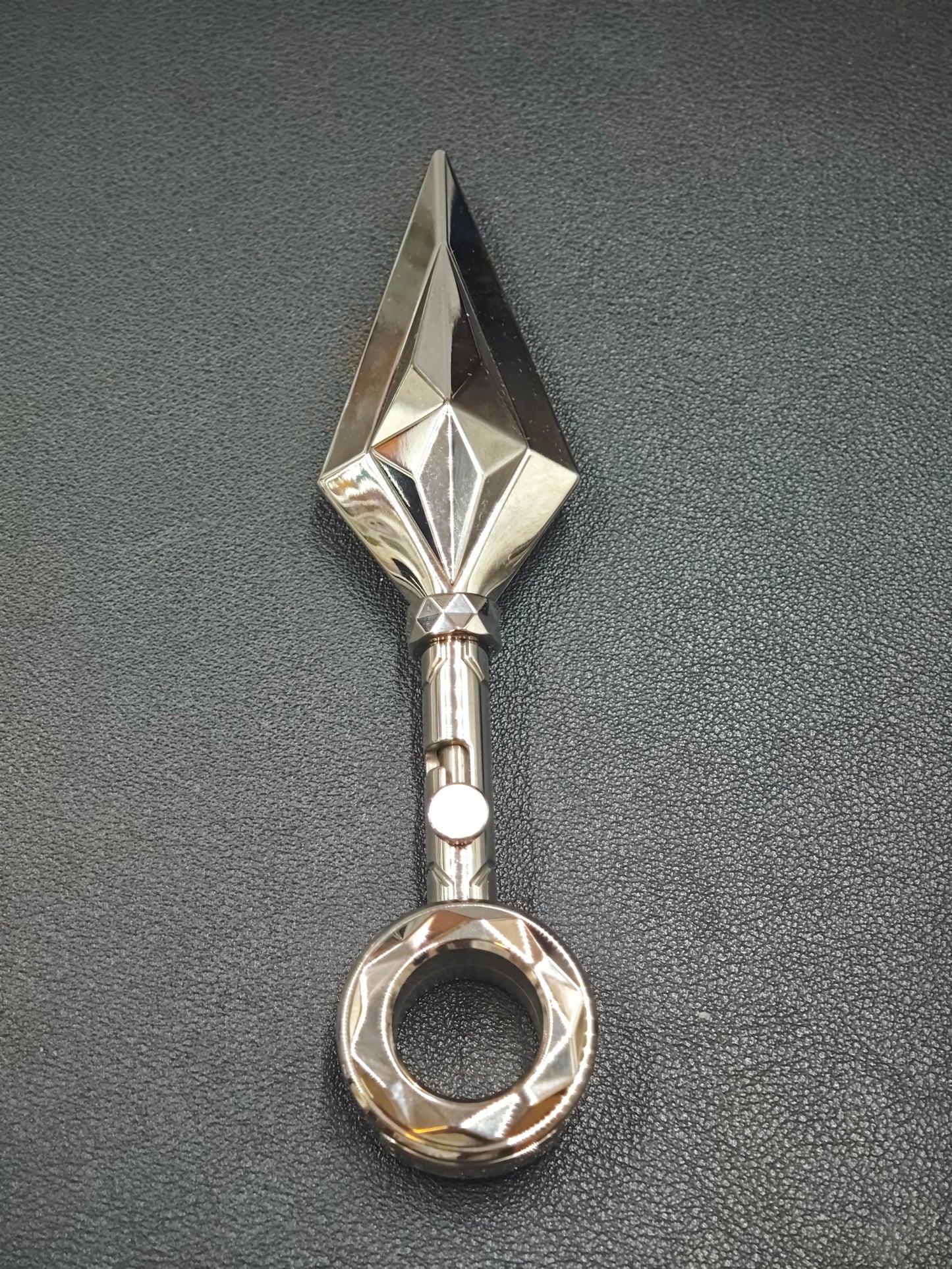 Kunai MOP Titanium