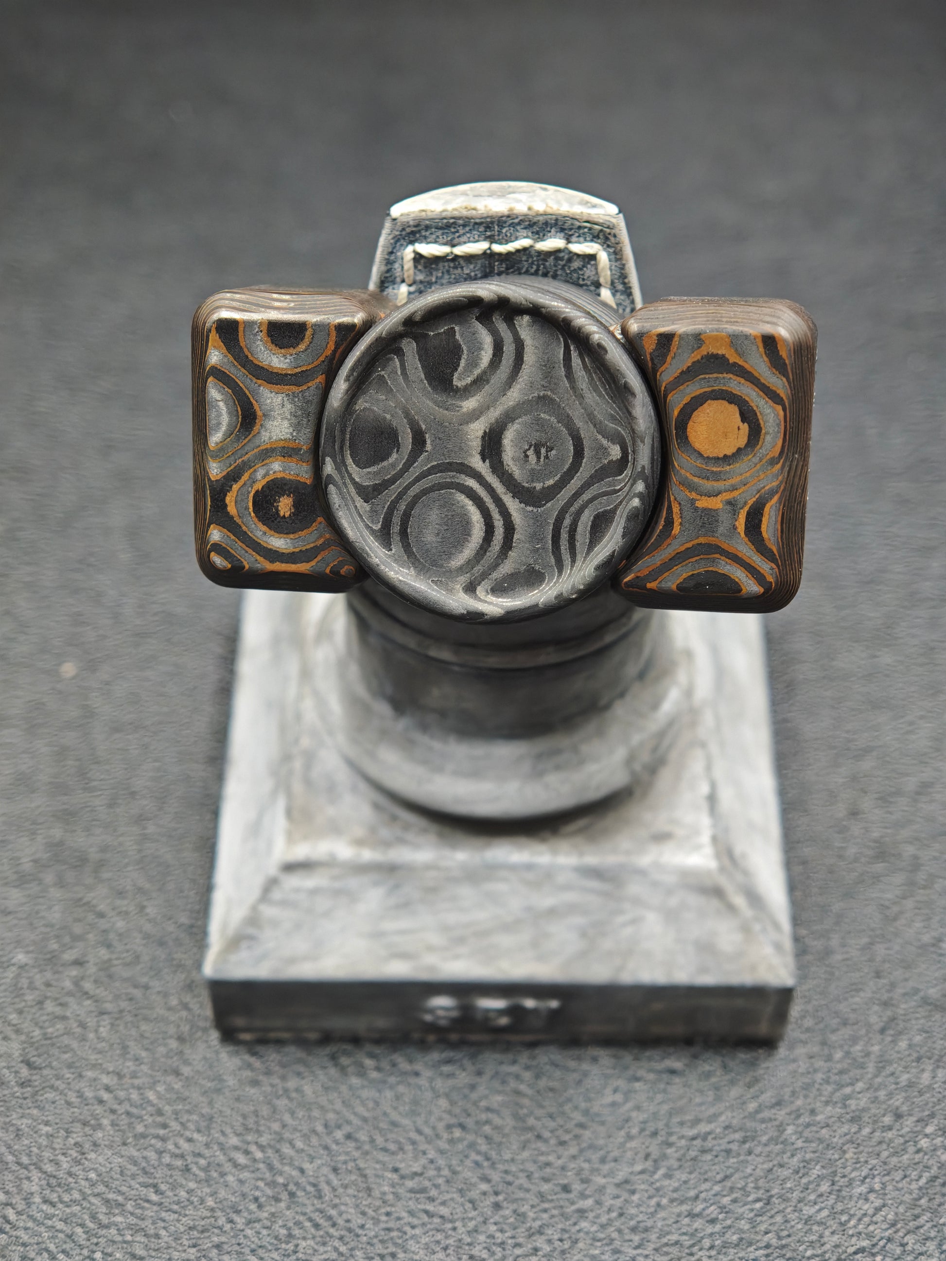 Carbon Quartz