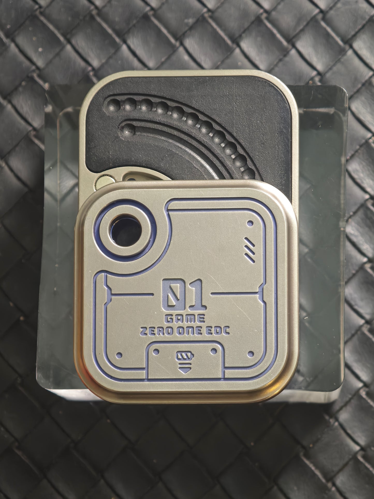 MAZE BLOCK Titanium