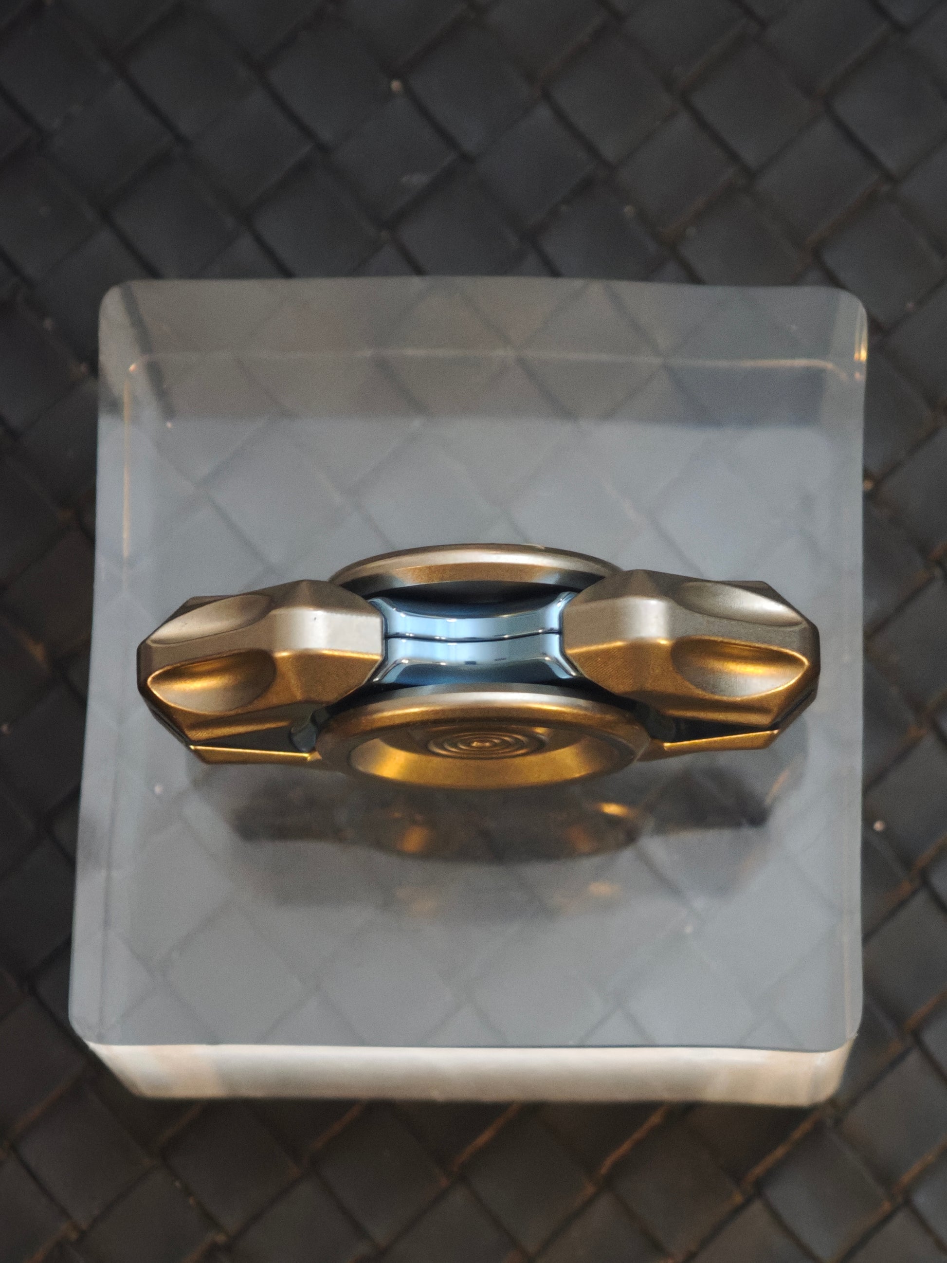 Spin Stainless Steel Titanium
