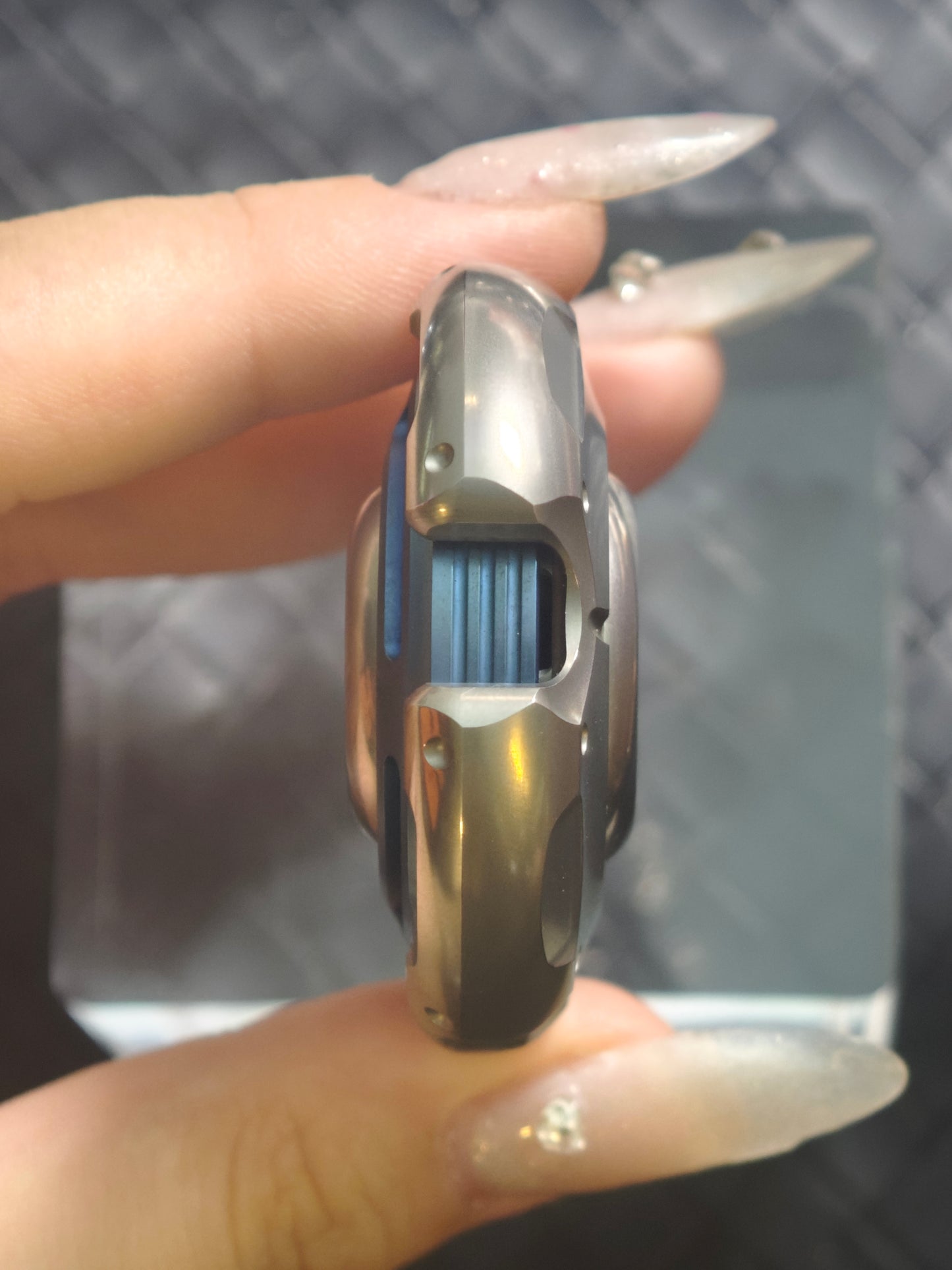 Resonance Titanium Limited Edition