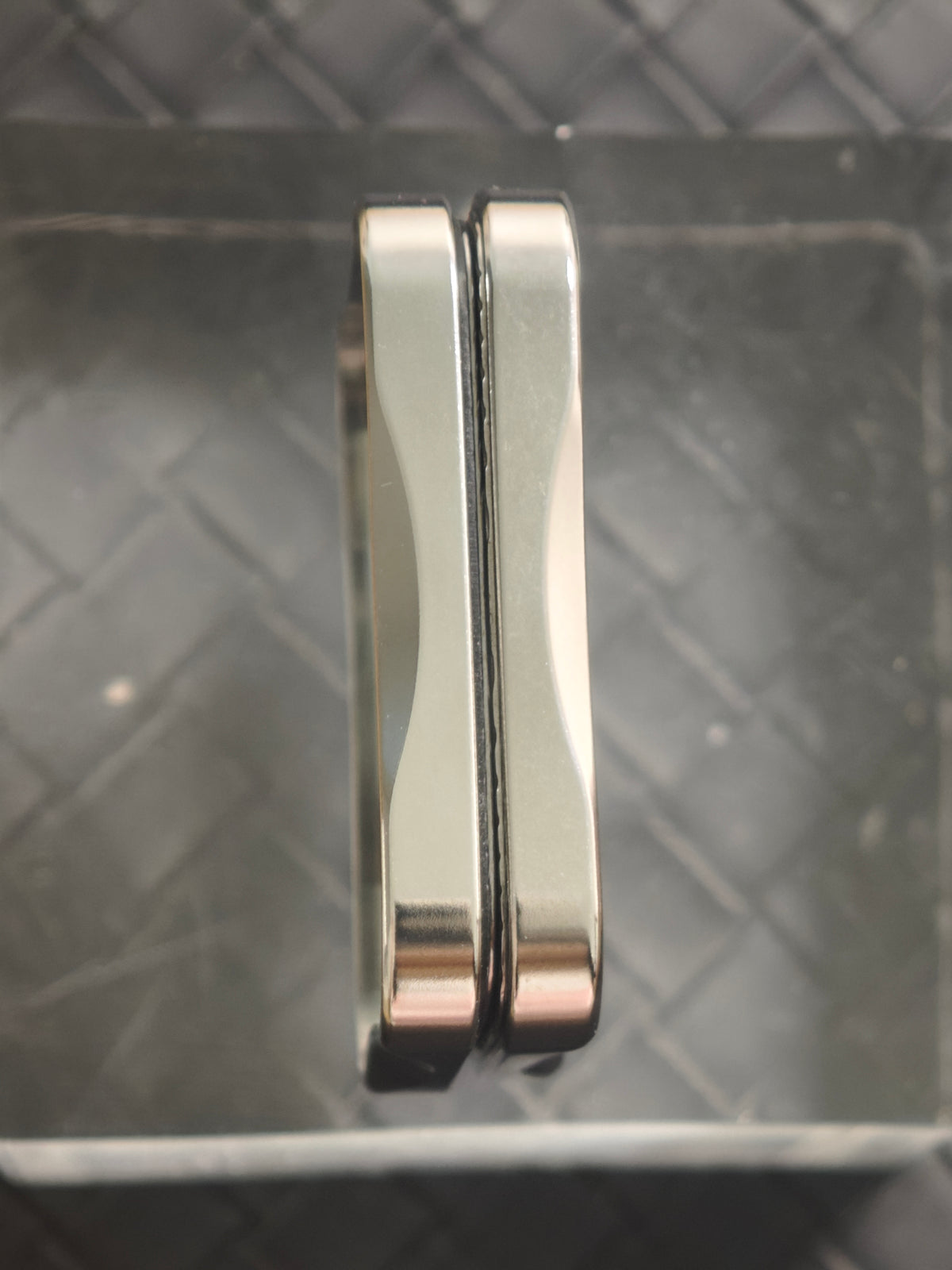 Slim Stainless Steel