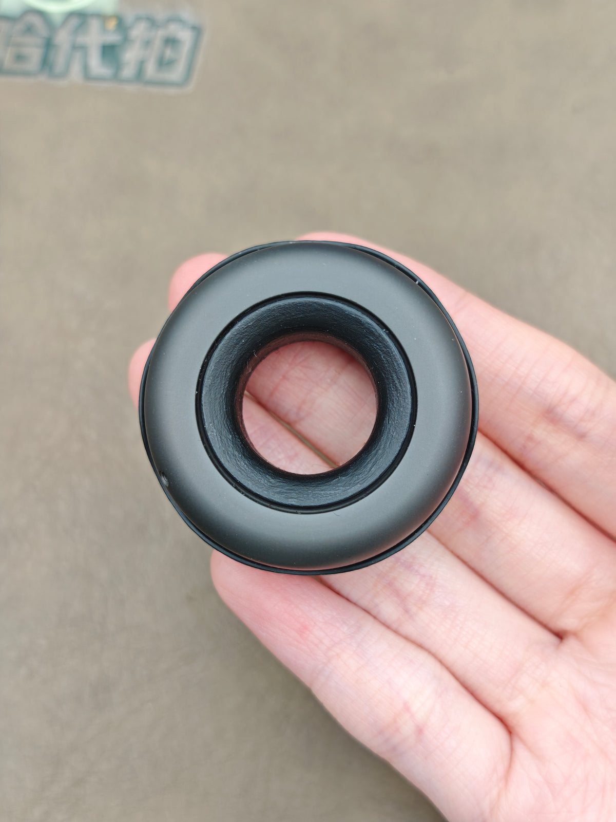 MINI Donut Zirconium