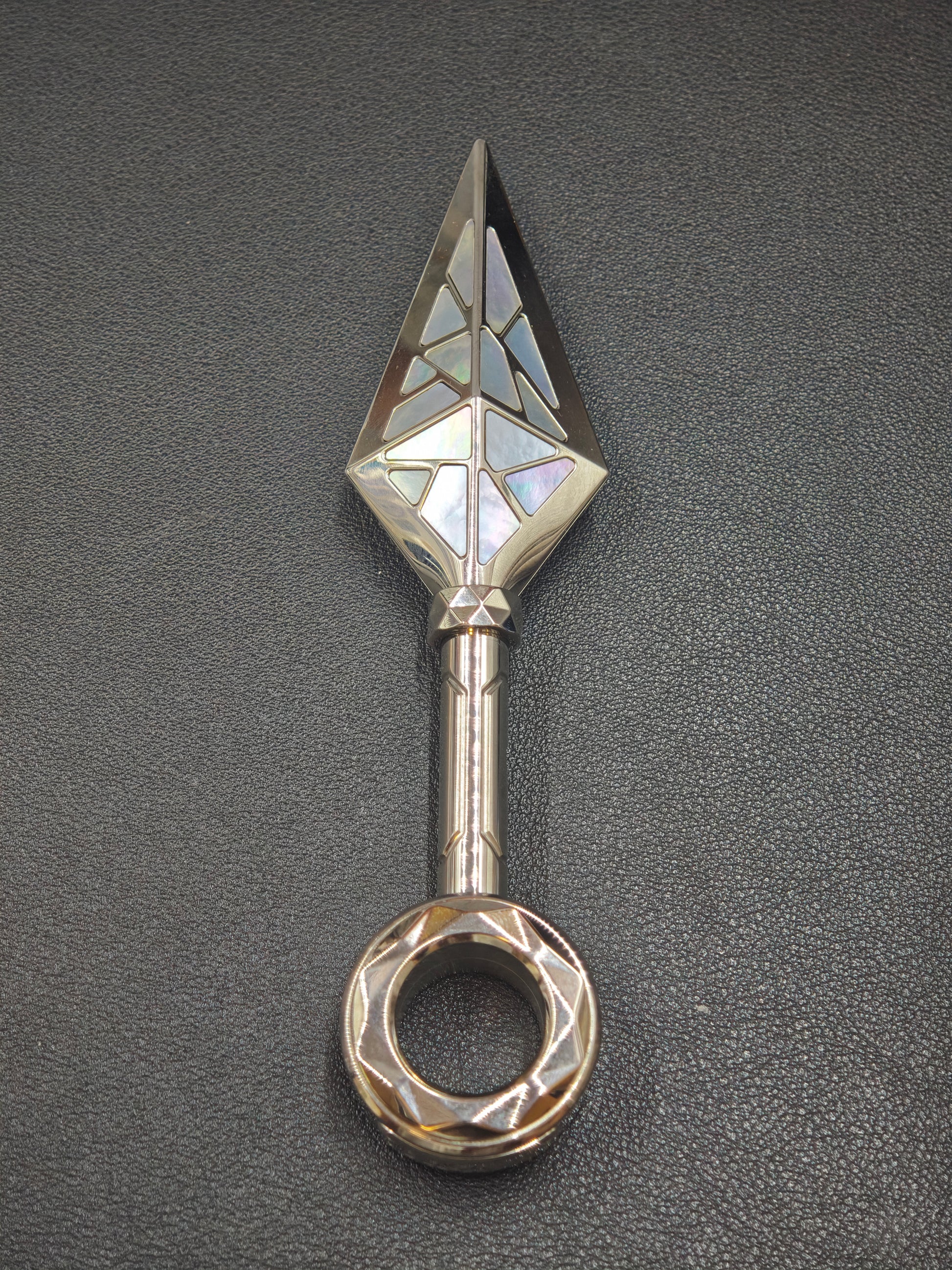 Kunai MOP Titanium