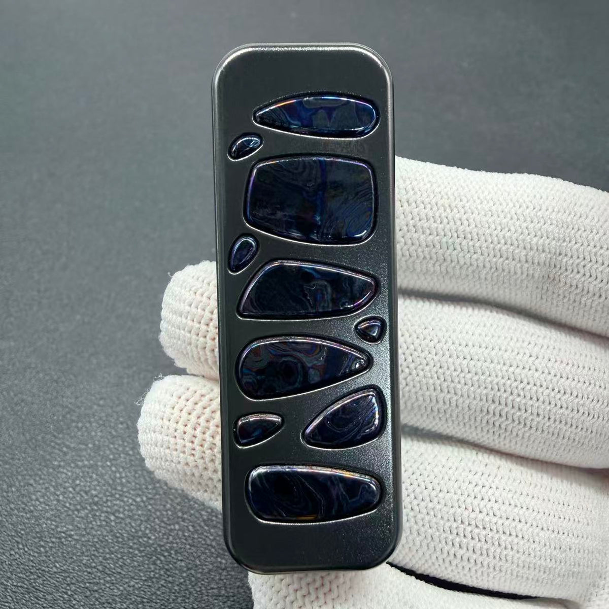 Snake Zirconium