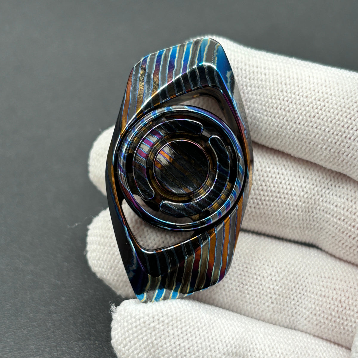 Mirror Eye Zircuti